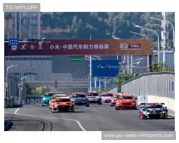 超长距离越野赛完成收官站,选手耐力表现获得认可 超长距离越野赛完成收官站,选手耐力表现获得认可