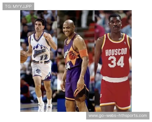 三人篮球惊现神队友：无人防守却选择投自己脚