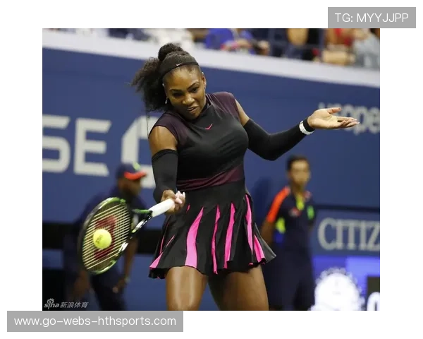 小威侧身怒吼庆祝回球得分